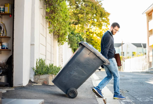 Best Junk Hauling Services  in Pekin, IL